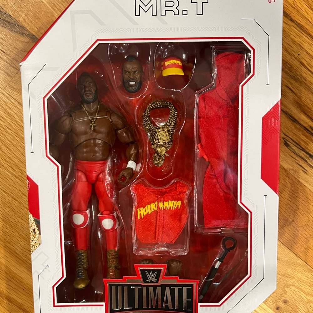 Mr. T - WWE Ultimate Edition 13 Toy Wrestling Action Figure - Picture 2 of 3